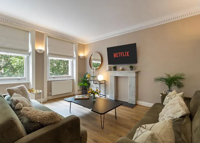 Beaufort Gardens Apartment In Knightsbridge